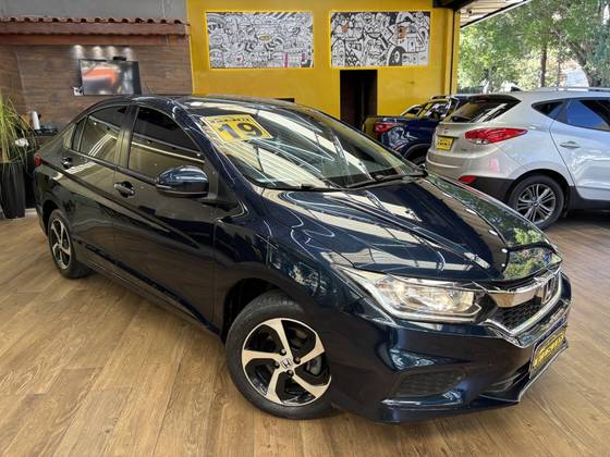 HONDA CITY 1.5 PERSONAL 16V FLEX 4P AUTOMÁTICO HONDA CITY 1.5 PERSONAL 16V FLEX 4P AUTOMÁTICO